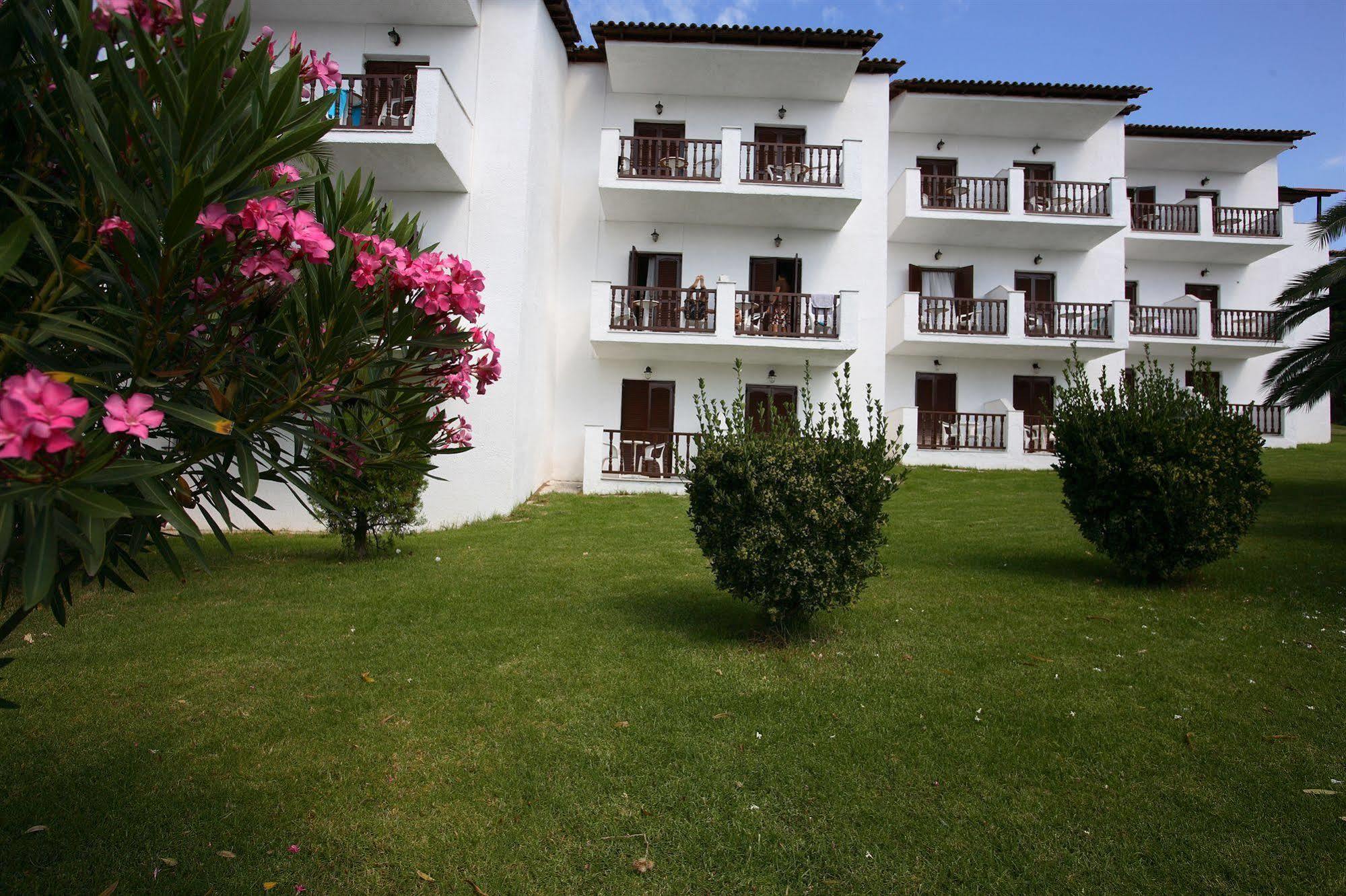 Hotel Paradise Vasilias  Exterior photo
